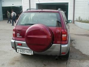 Продается Toyota RAV4 2005г. в.  Город Уфа RAV4 сзади.JPG