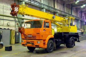 Автокран uslugi_ks_35714k_3_16t_na_baze_kamaz_53605_gp_16t_125659.jpg