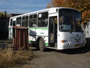 Продаём автобусы ПАЗ 4230 – 01 и ПАЗ 4230 – 03  от  2005 года Город Уфа 178 - 518 спереди бок.jpg